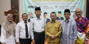 Kadis Sosial Aceh, Dr. Muslem Hadiri Peluncuran Buku Biografi Prof. Iskandar Usman